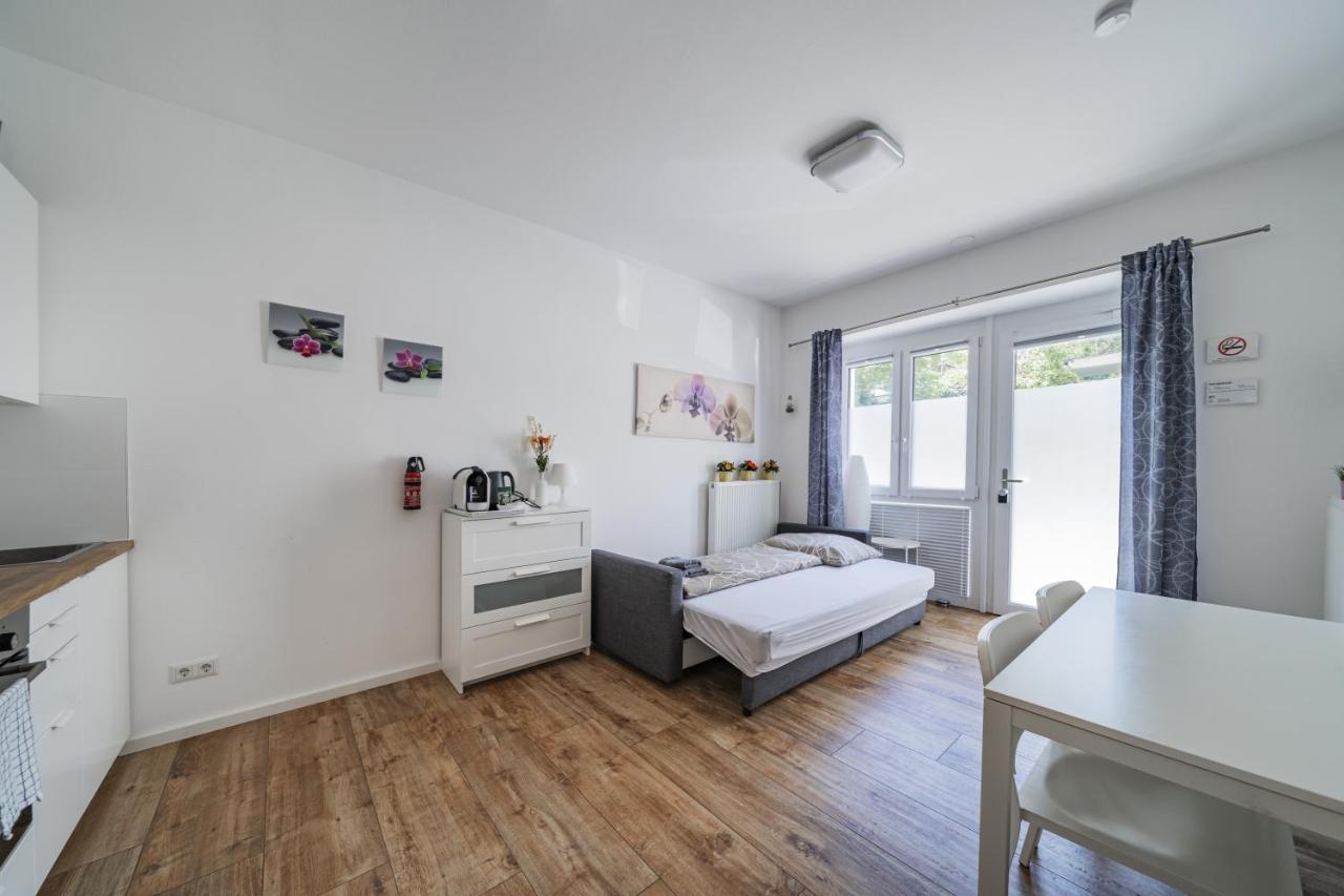 Modernes Appartement Nahe U-Bahn Und Schoenbrunn Vienna Exterior photo